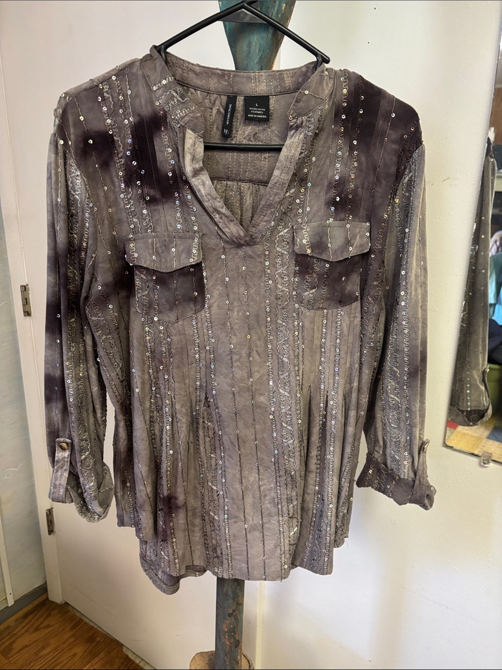 new directions Gray Sequined V-Neck Tunic Top